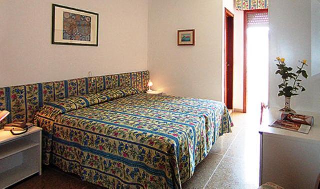 Hotel Nevada Μπιμπιόνε Εξωτερικό φωτογραφία
